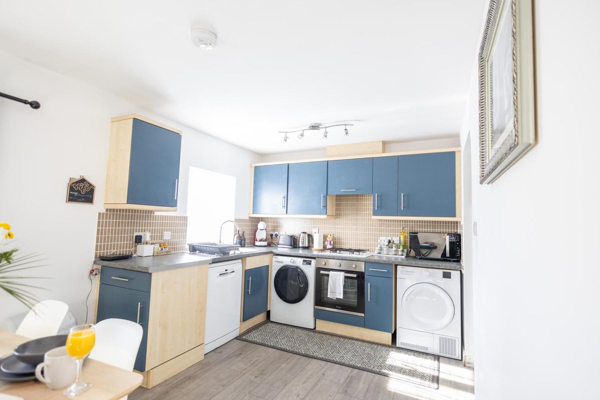 فيلا Garden House Near Shops In Quiet Location بانبيري المظهر الخارجي الصورة